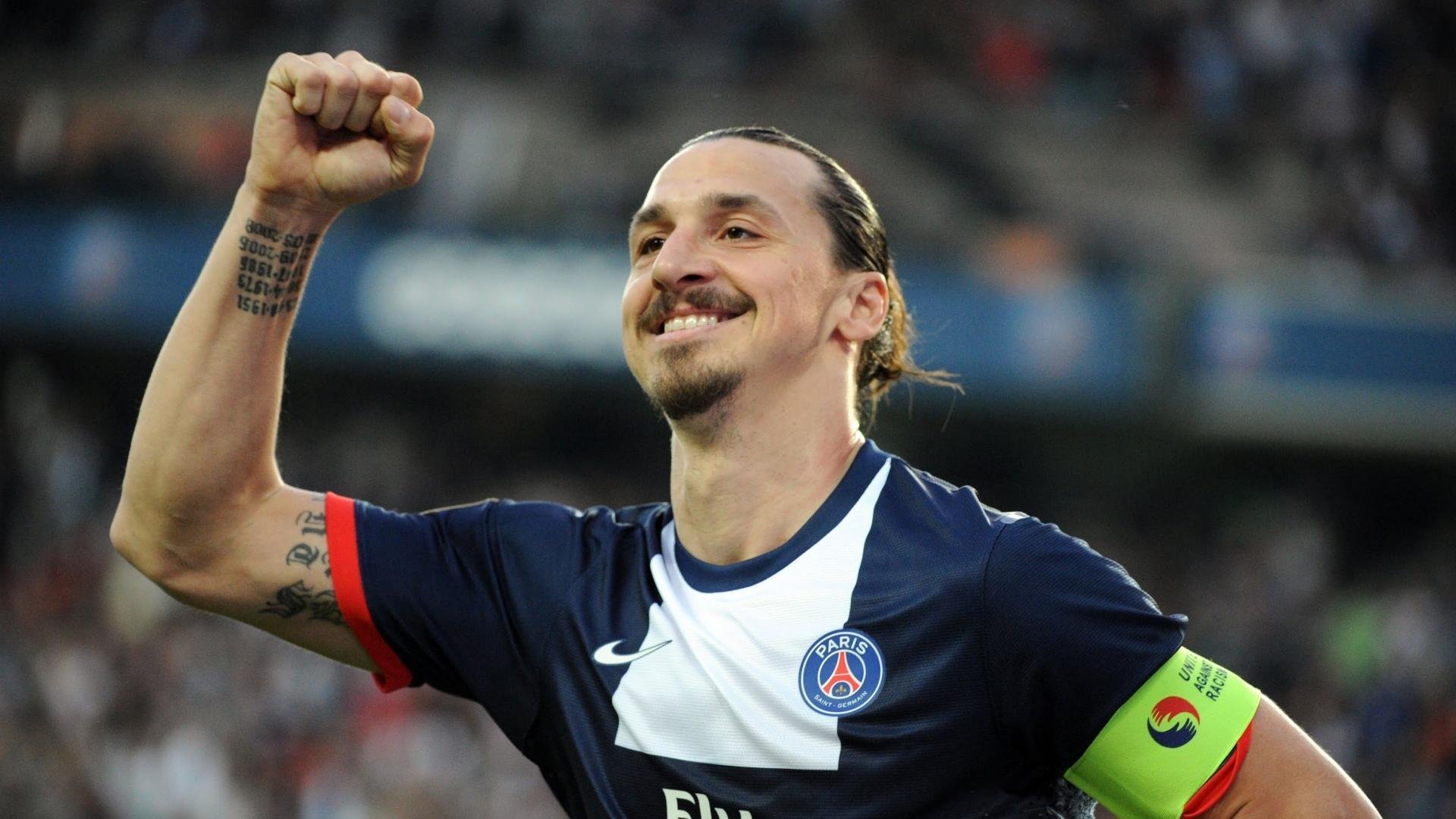 爱游戏中国-逆境中的坚韧：车手奋勇争胜的叙事，逆境车的图片